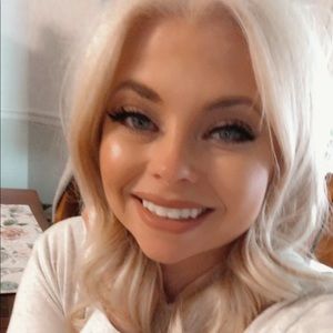 Meet your Posher, Bethany